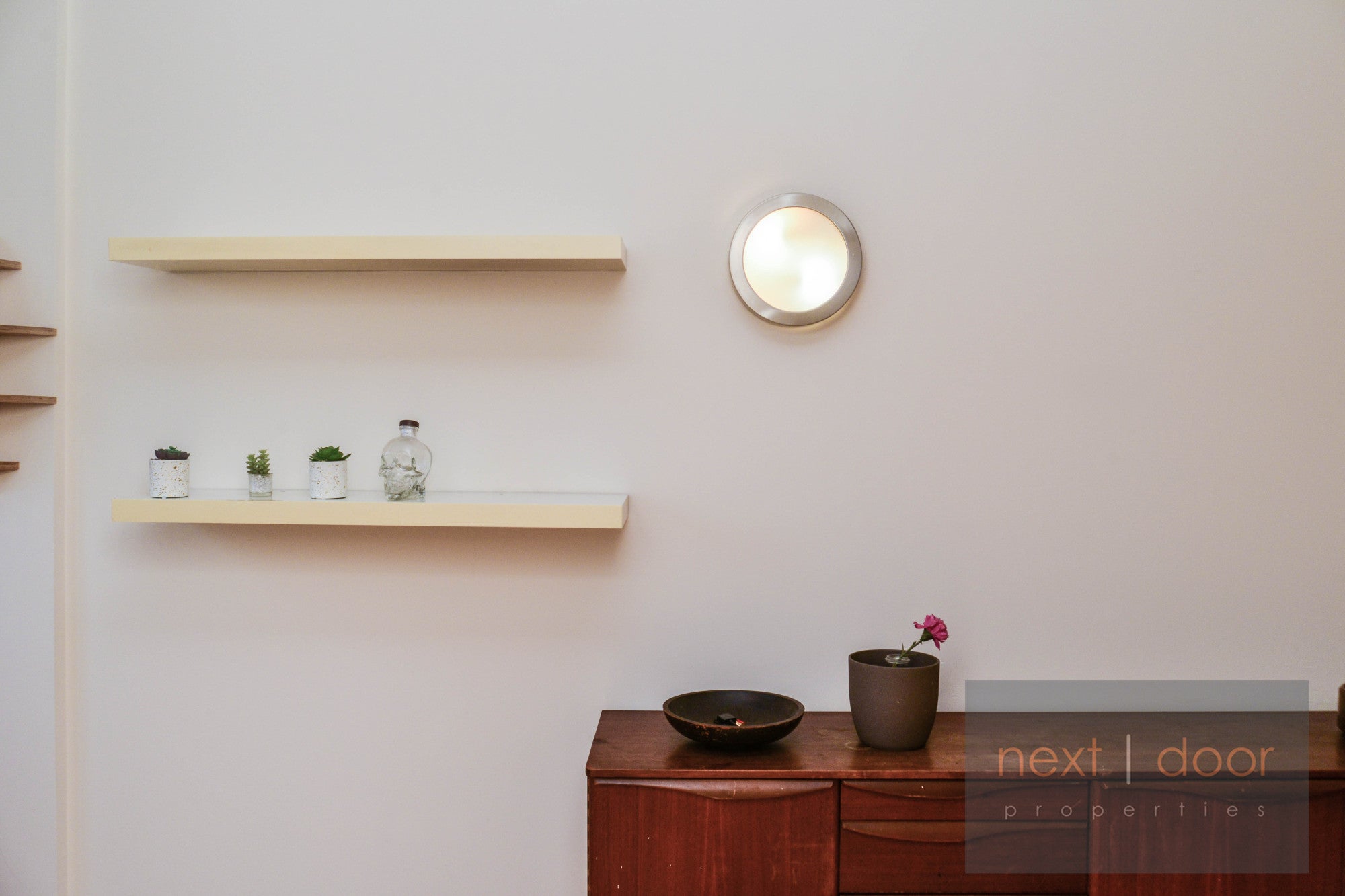 Flat Peckham Grove in Greater London