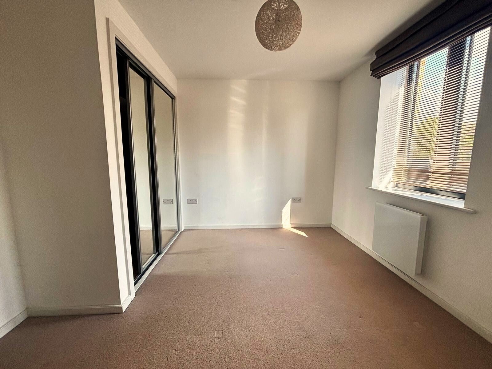 Flat Wenman Road in South Oxfordshire