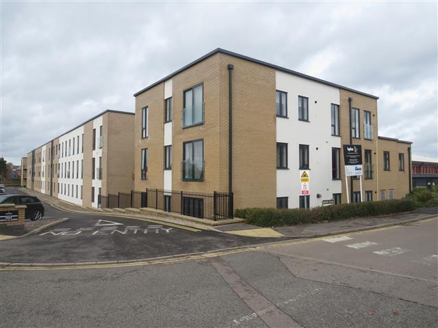 Flat Wenman Road in South Oxfordshire