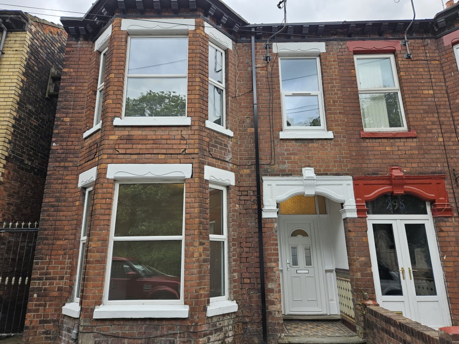 House Spring Bank West in Hull