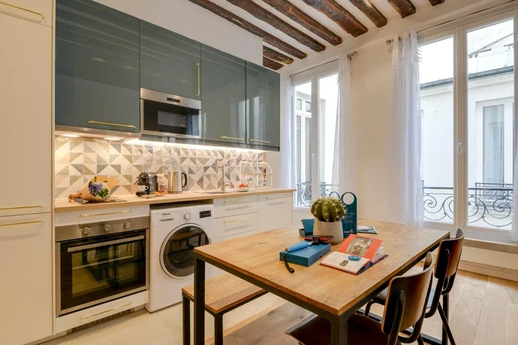 Flat Rue de Cléry in Paris