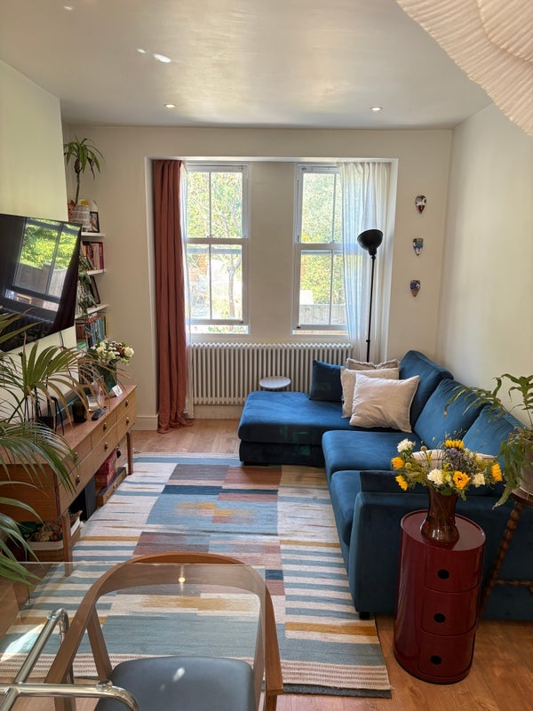 Room Trouville Road in Greater London