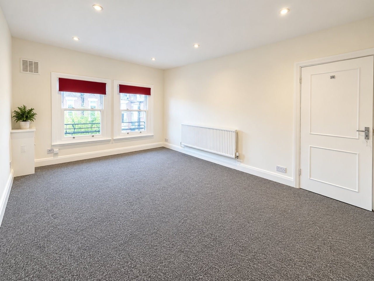 Flat Talgarth Road in Greater London