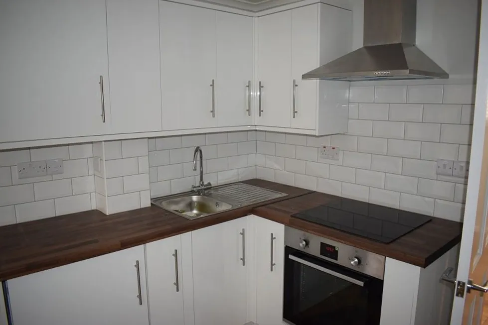 Flat Centurion Road in Brighton