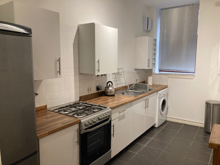 Flat Benview Street in Glasgow