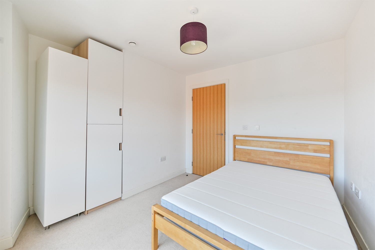Flat Alfred Street in Reading