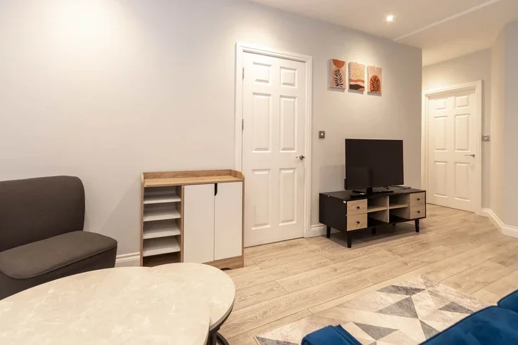 Flat Foxberry Road in Greater London