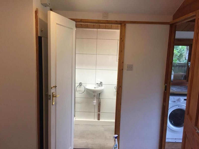 Flat Outram Road in Greater London