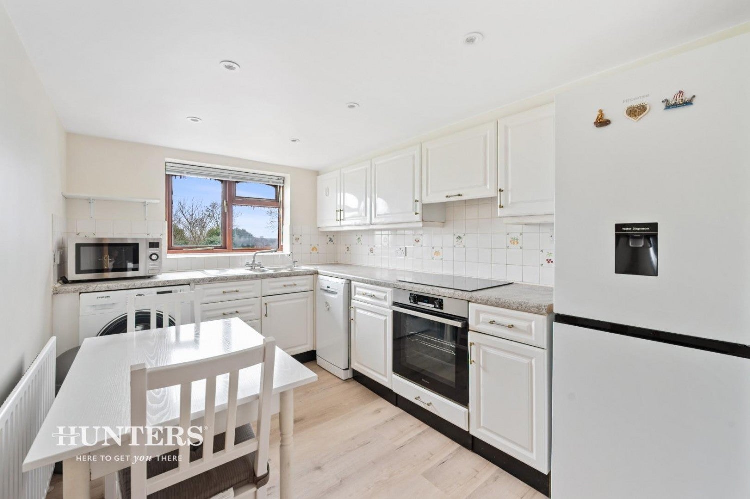 Flat Dollis Hill Avenue in Greater London