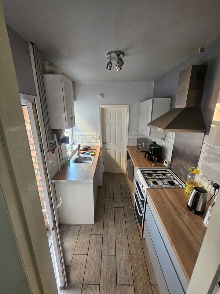 Room Hunter Street in East Staffordshire