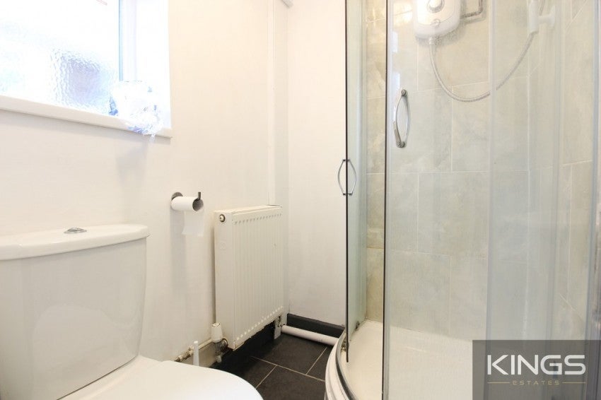 Flat Harefield Road in Southampton
