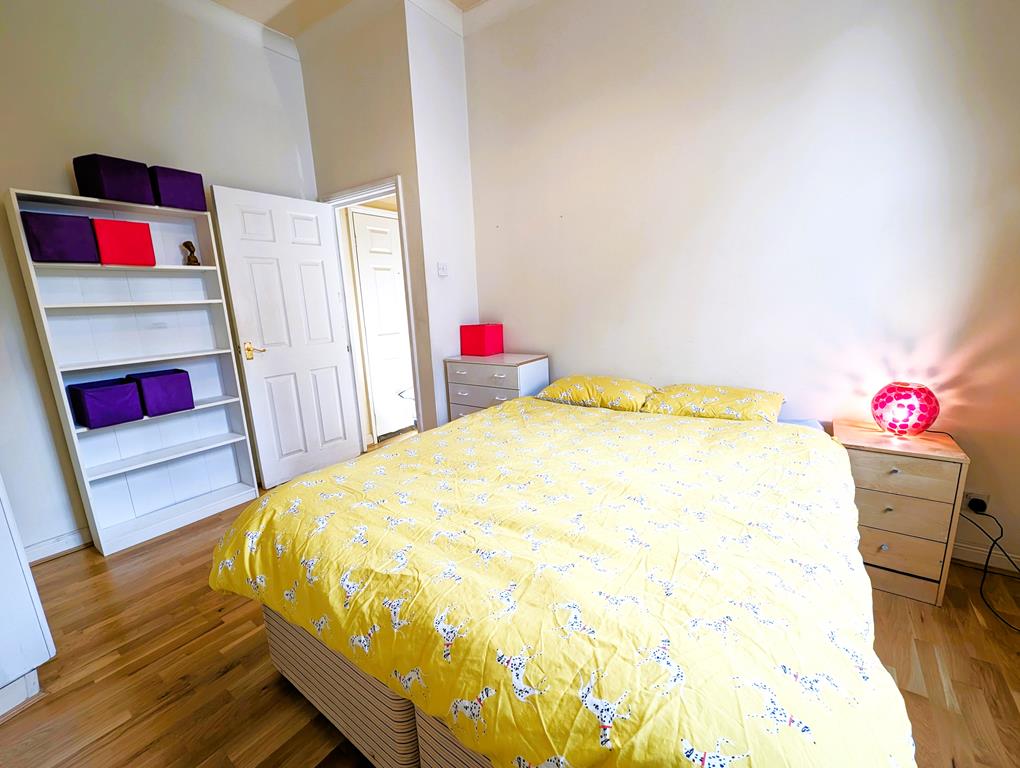 Flat Notting Hill Gate in Greater London