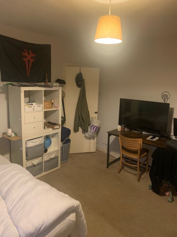 Room Lussielaw Road in City of Edinburgh