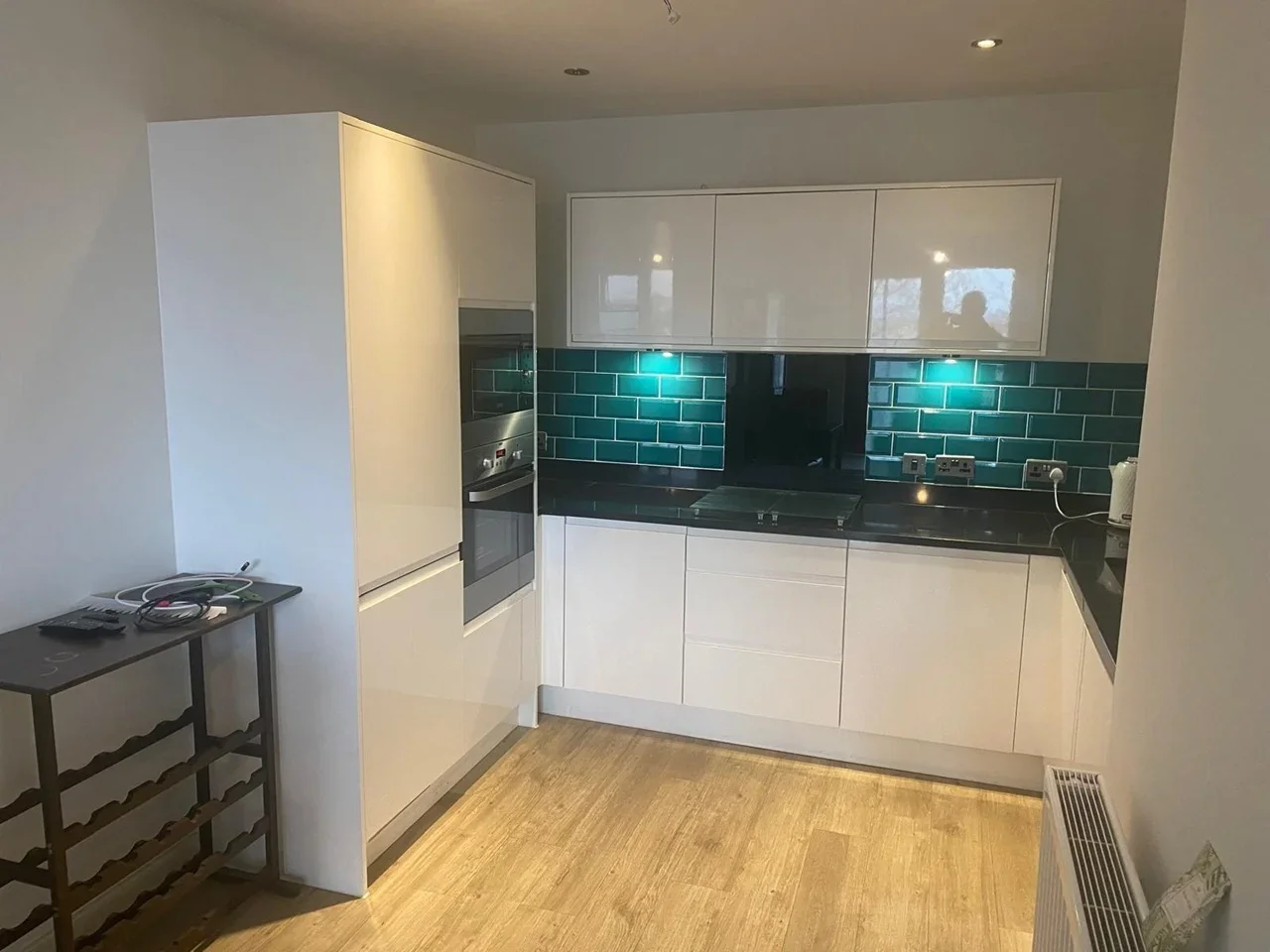 Flat Woodley Crescent in Greater London