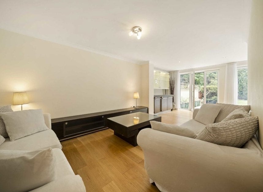 House Woodhouse Close in Greater London