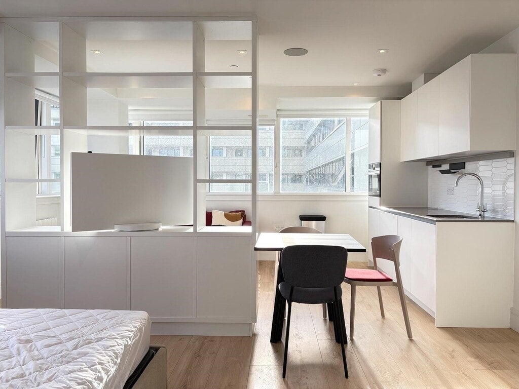 Flat Humphry Repton Lane in Greater London