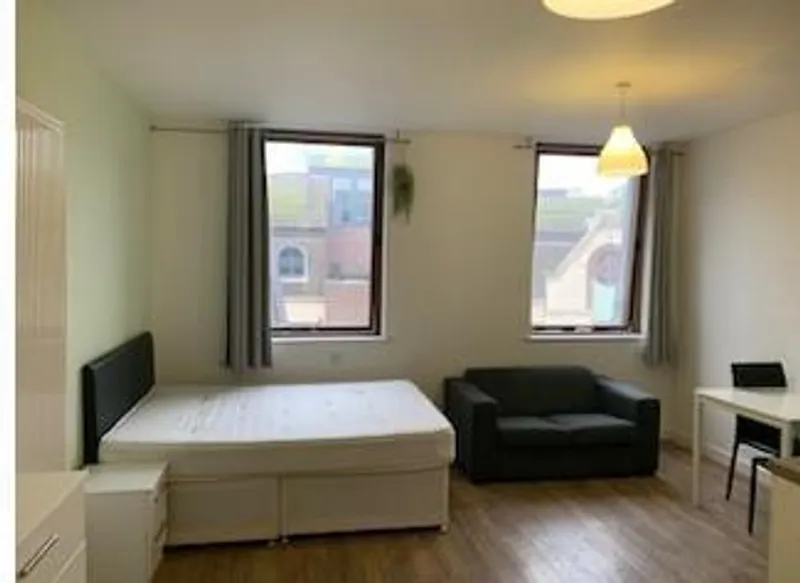 Flat Moorfields in Liverpool