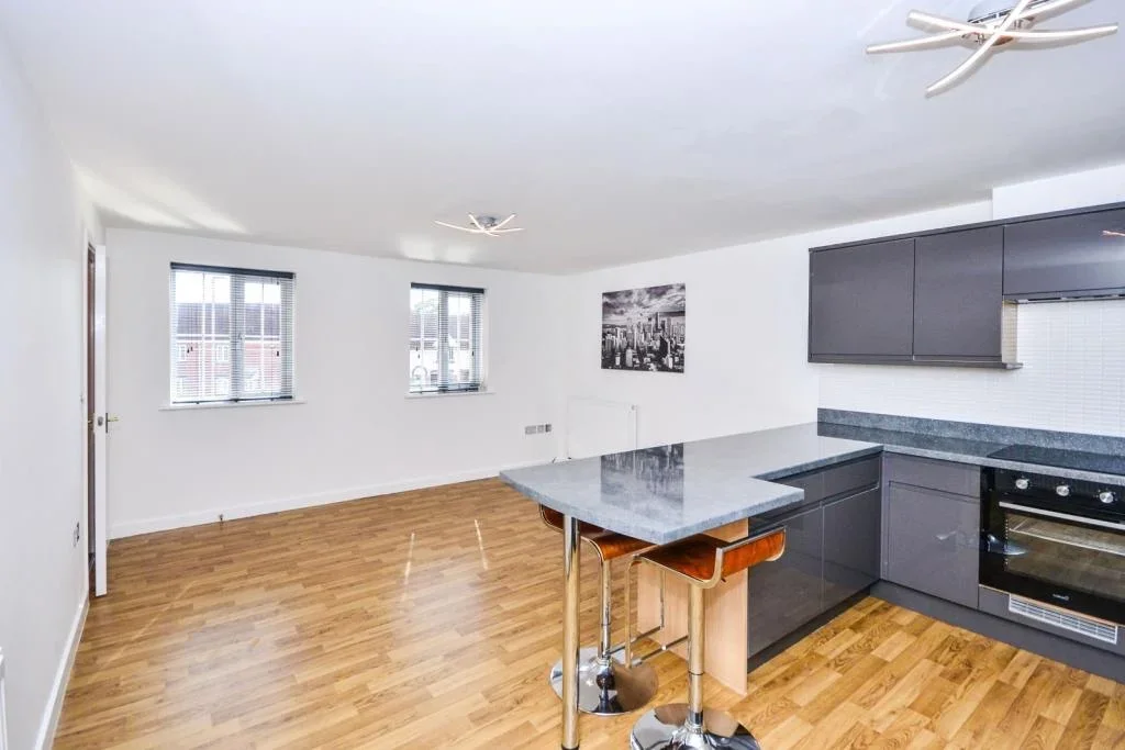 House Gresham Close in Ashfield