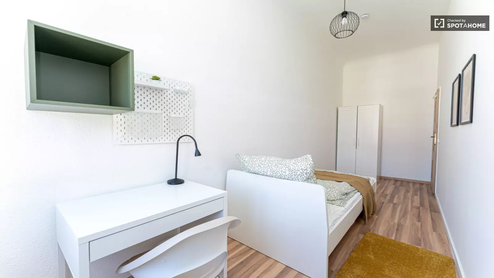 Wohnung Schnellerstraße in Berlin