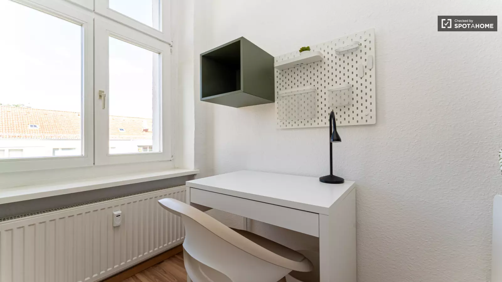 Wohnung Schnellerstraße in Berlin
