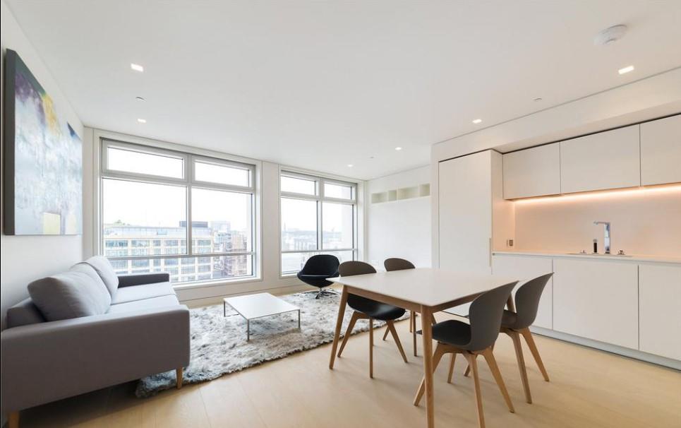 Flat Avondale Square in Greater London
