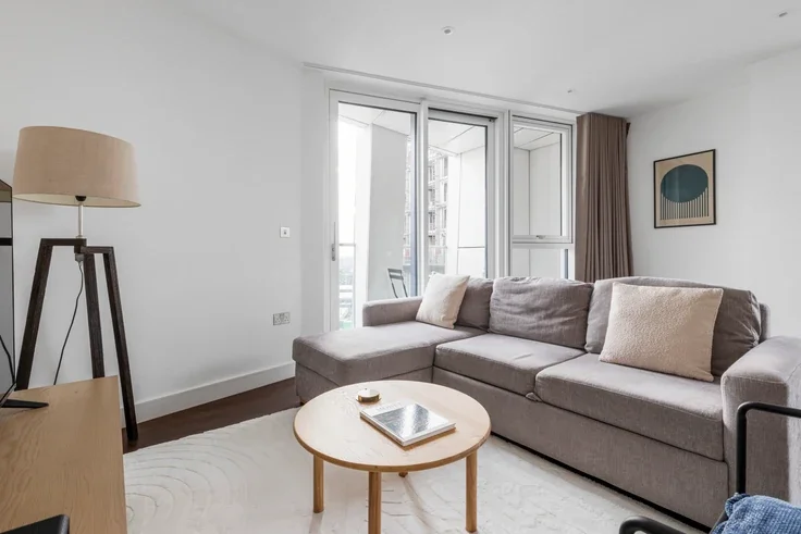 Flat Wandsworth Road in Greater London