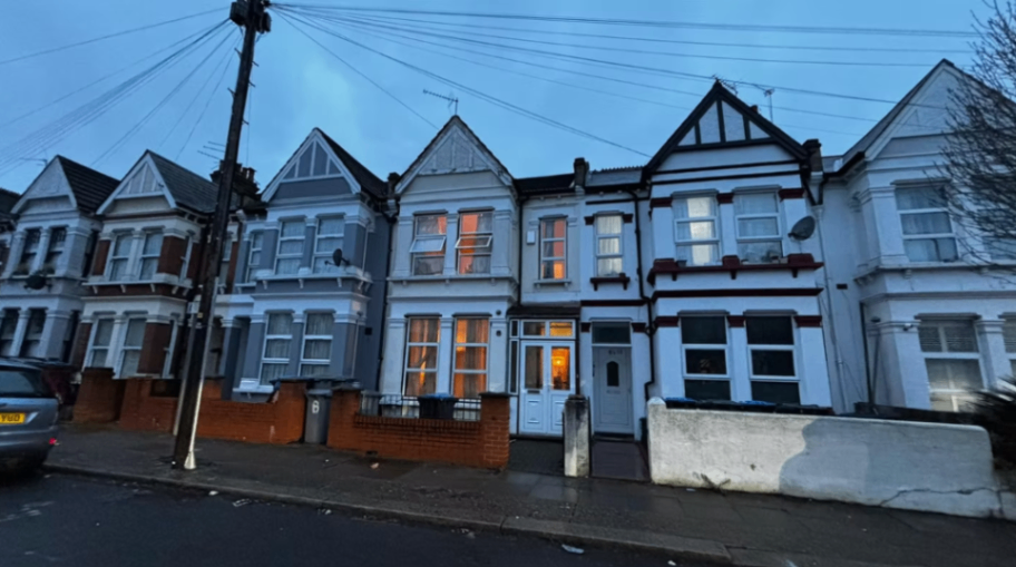 House Windsor Road in Greater London