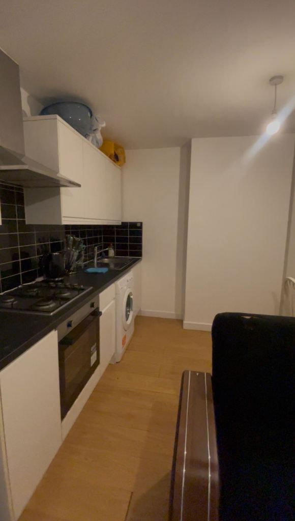 Flat Brighton Road in Greater London