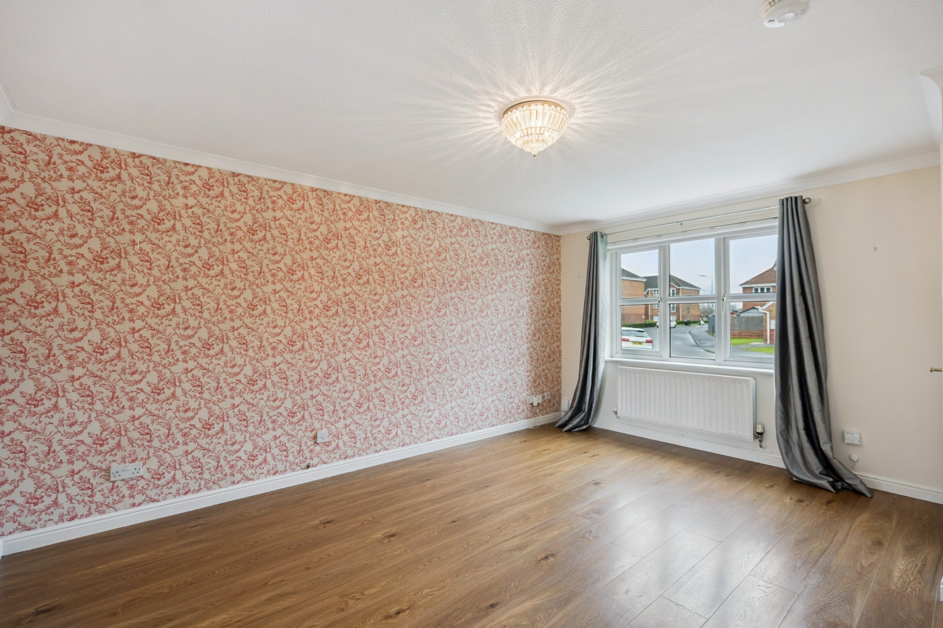 House Kersehill Crescent in Falkirk