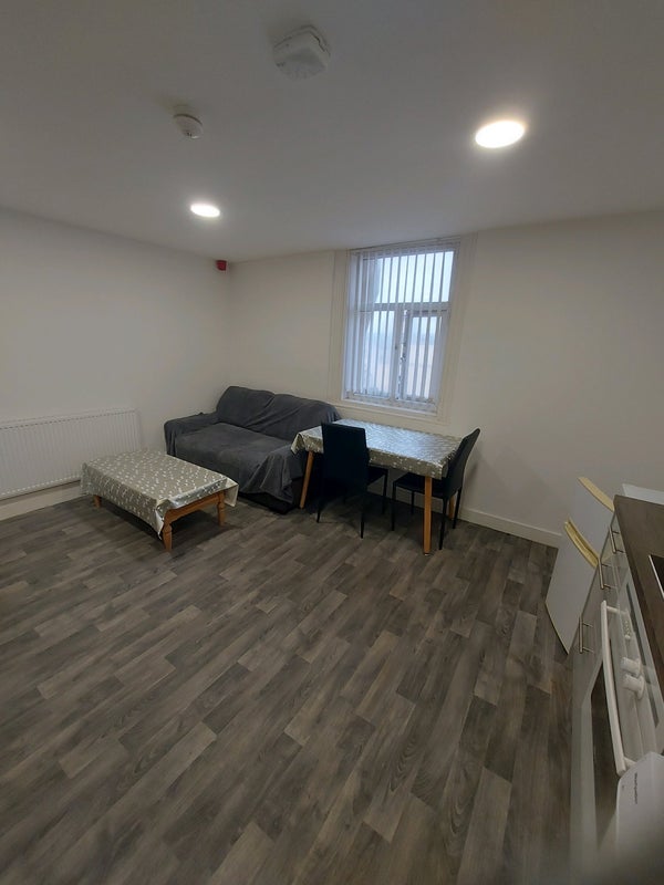 Flat Dickson Road in Blackpool