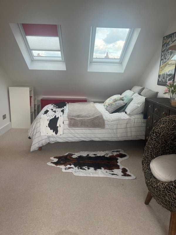 Room Crescent Lane in Greater London