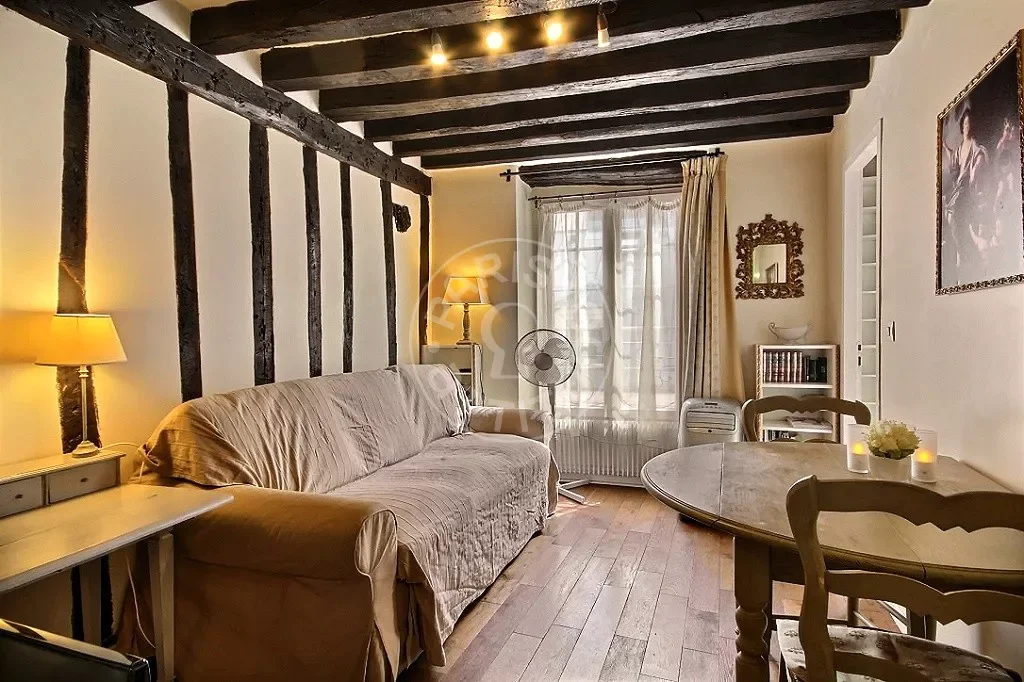 Appartement Rue Guisarde à Paris