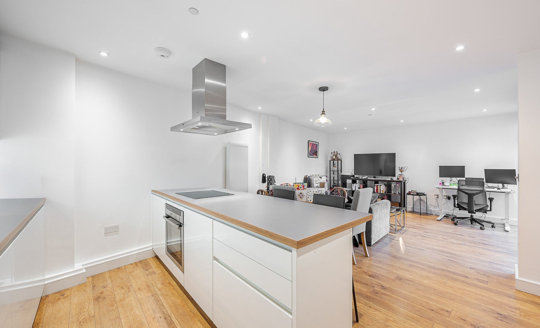 Flat Sadley Place in Greater London