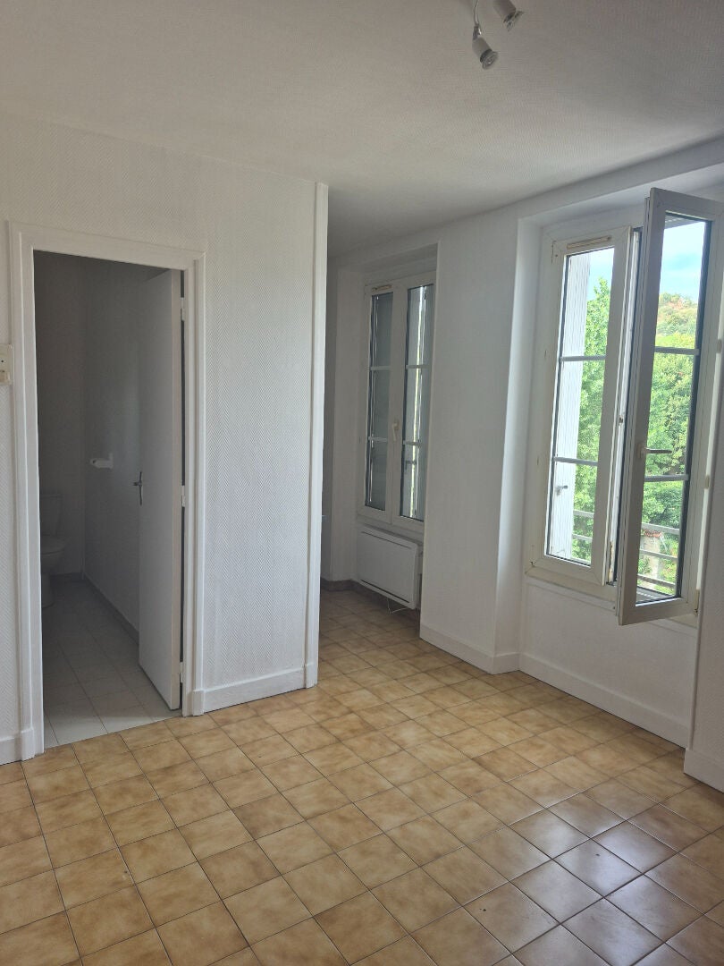 Flat Rue Louis Moreau in Étampes