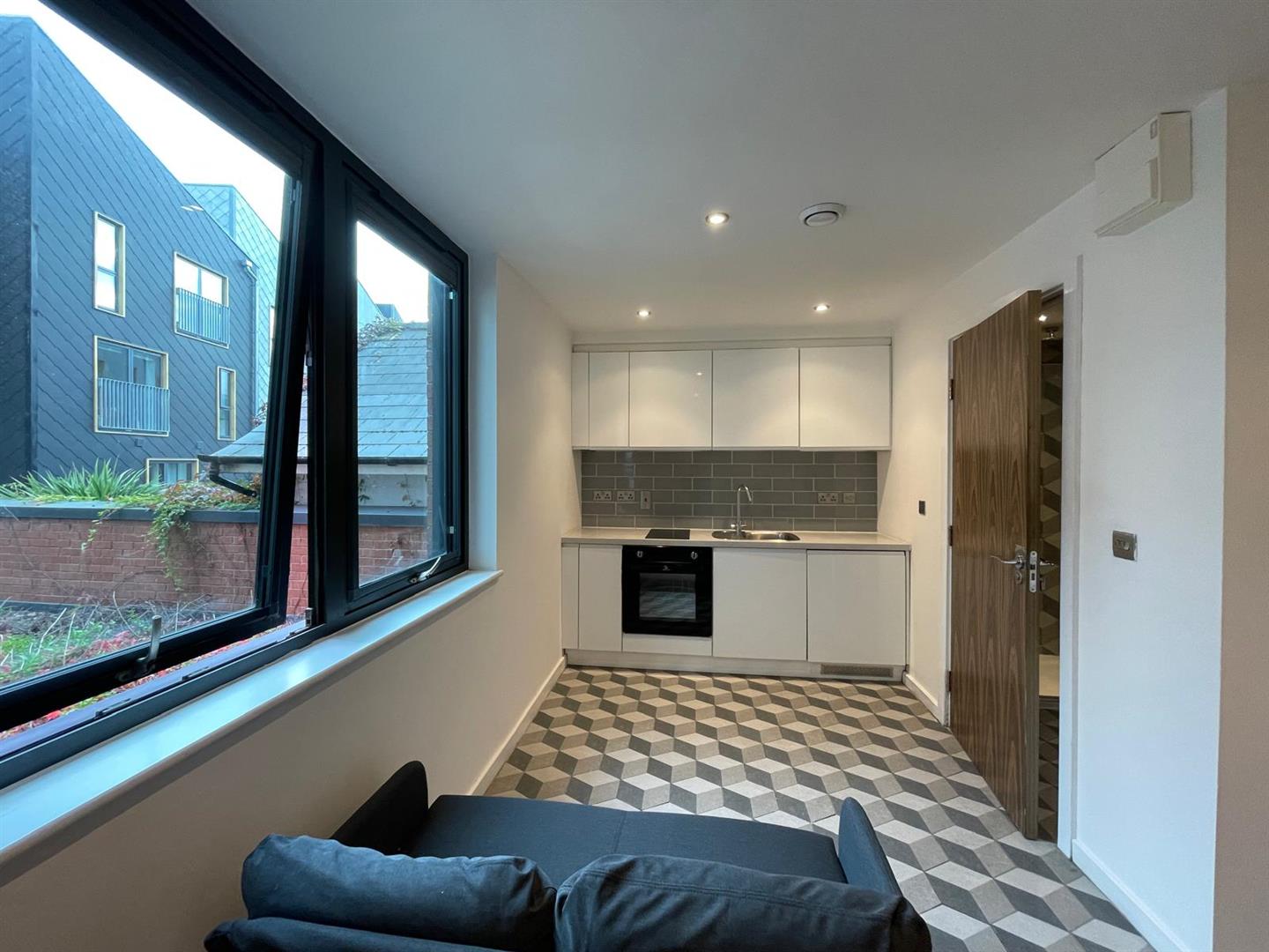 Flat Russell Street in Sheffield