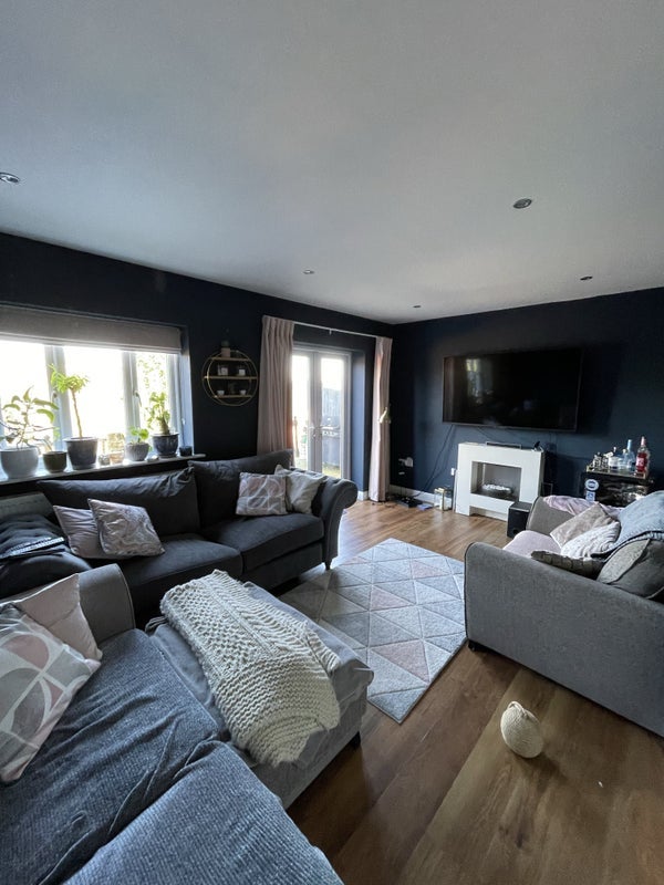 Room Pilkington Road in Nottingham