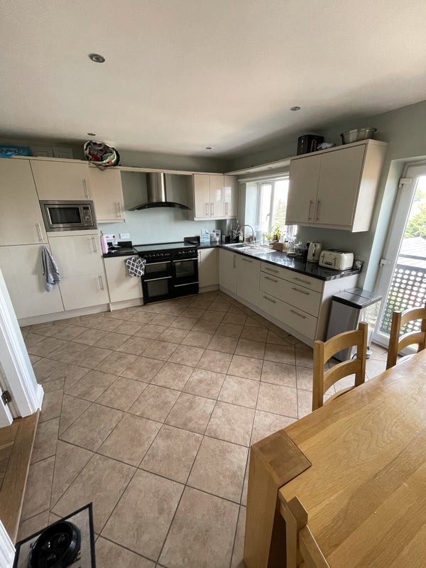 Room Pilkington Road in Nottingham