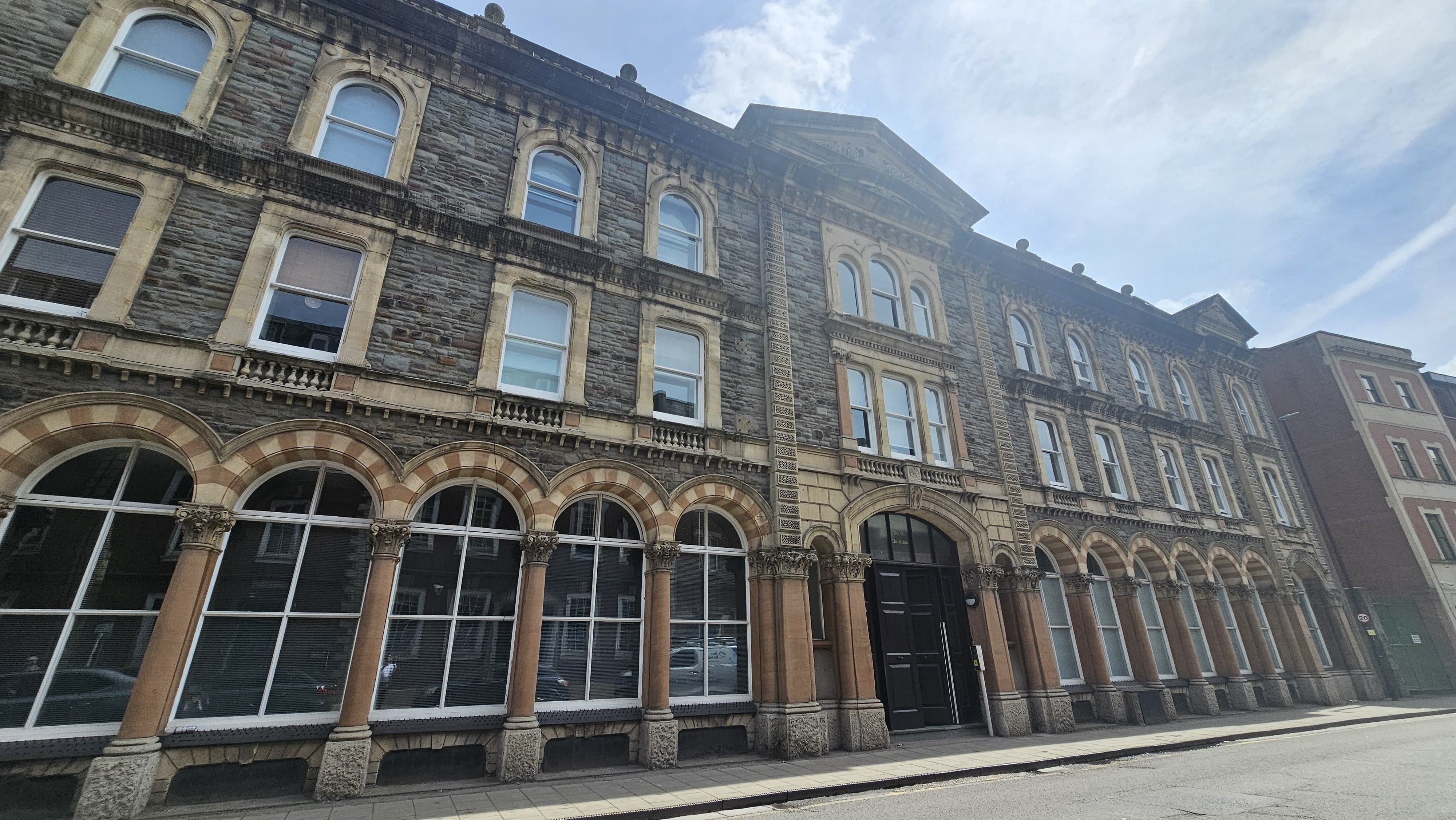 Flat Three Queens Lane in Bristol