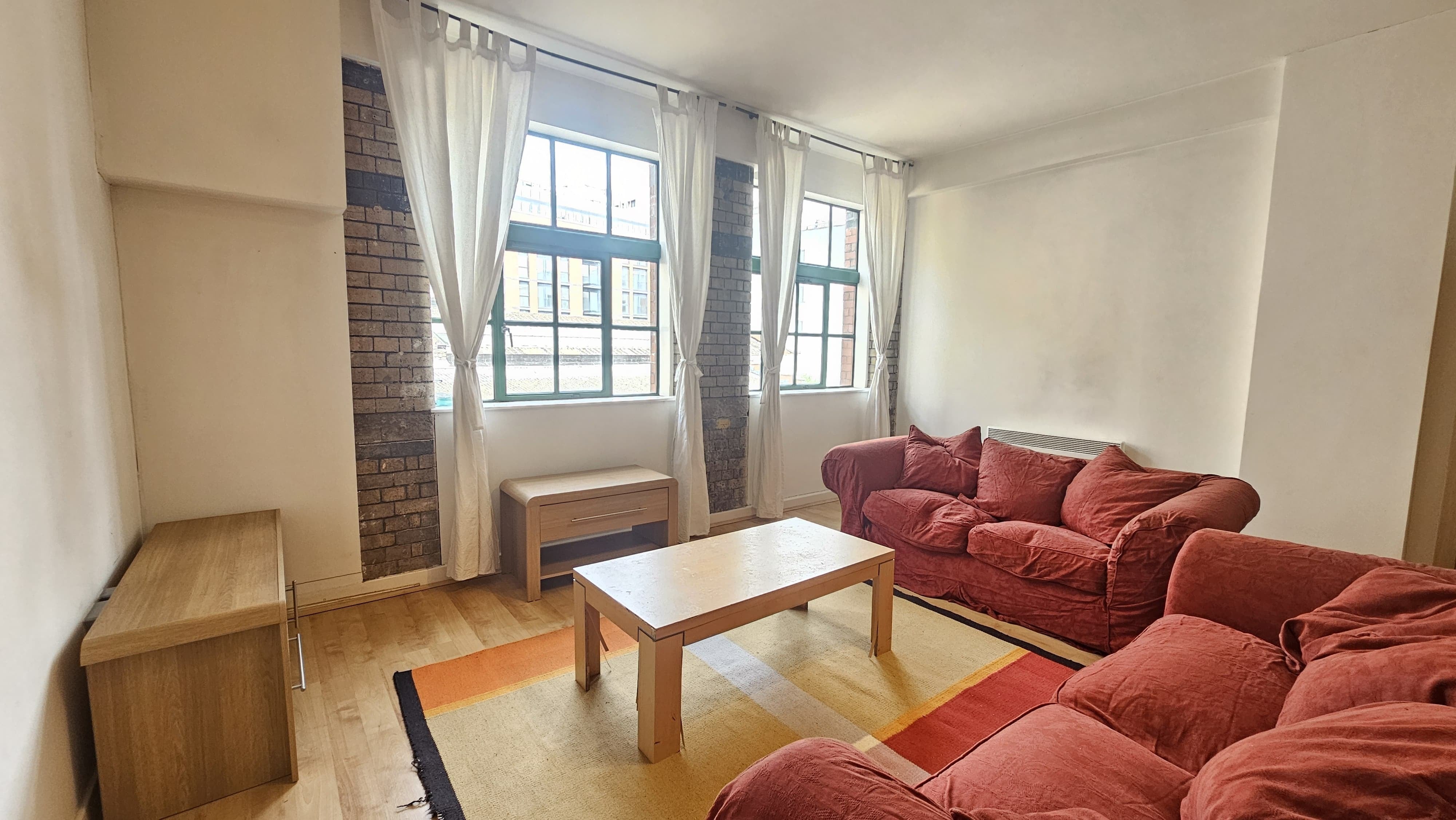 Flat Three Queens Lane in Bristol