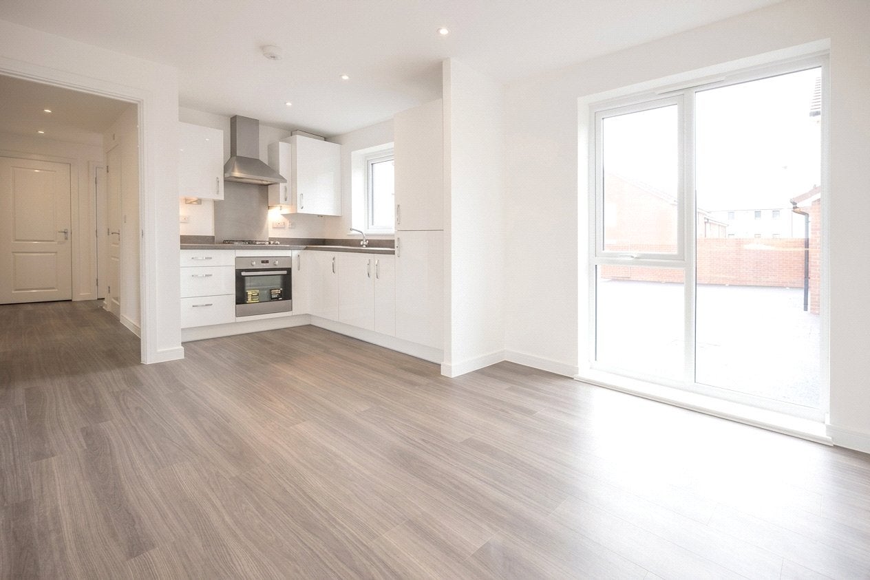 Flat Eighteen Acre Drive in Bristol