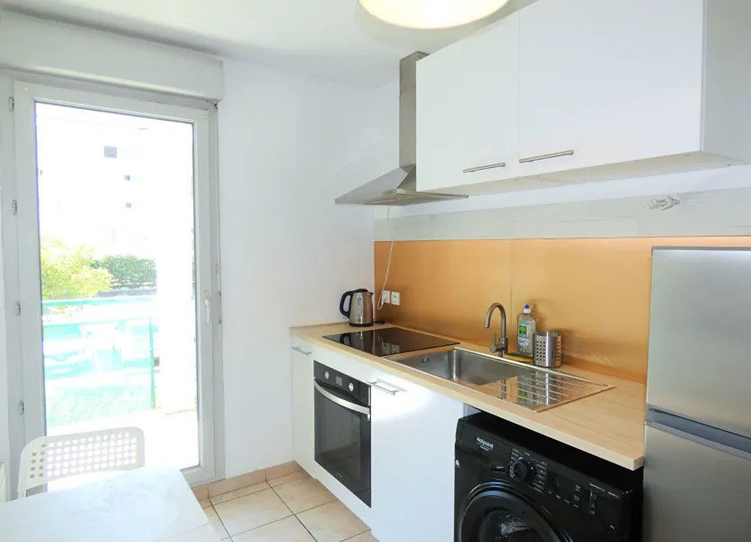 Flat Rue des Collonges in Saint-Genis-Laval
