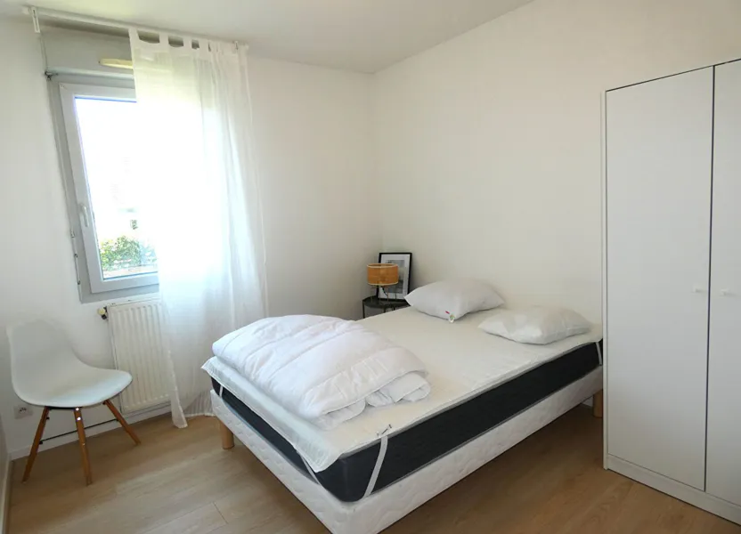 Flat Rue des Collonges in Saint-Genis-Laval
