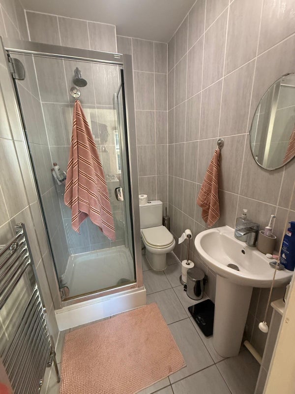 Room Fordwych Road in Greater London