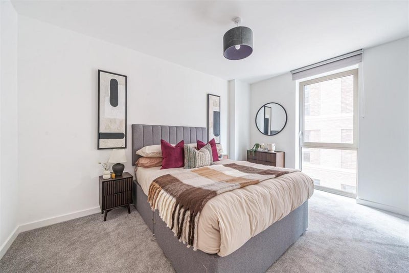 Room Carrack Mews in Greater London