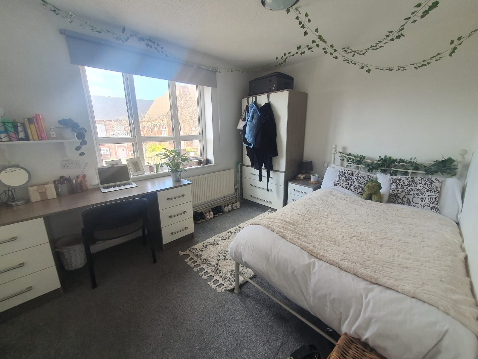 Room Russell Street in Nottingham