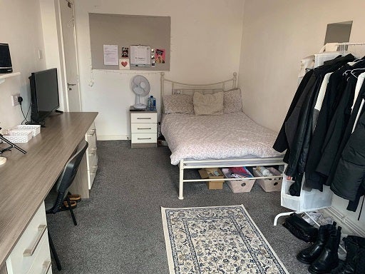 Room Russell Street in Nottingham
