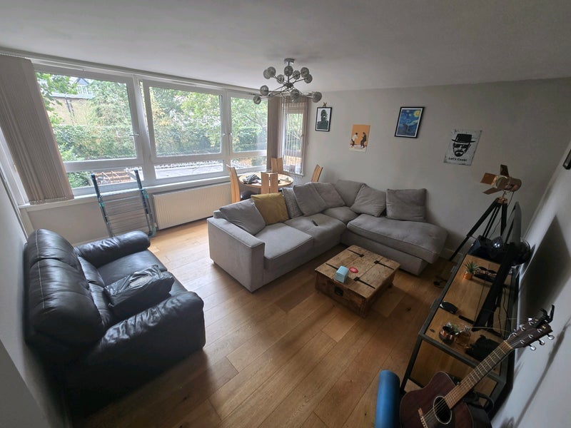 Room Warham Street in Greater London