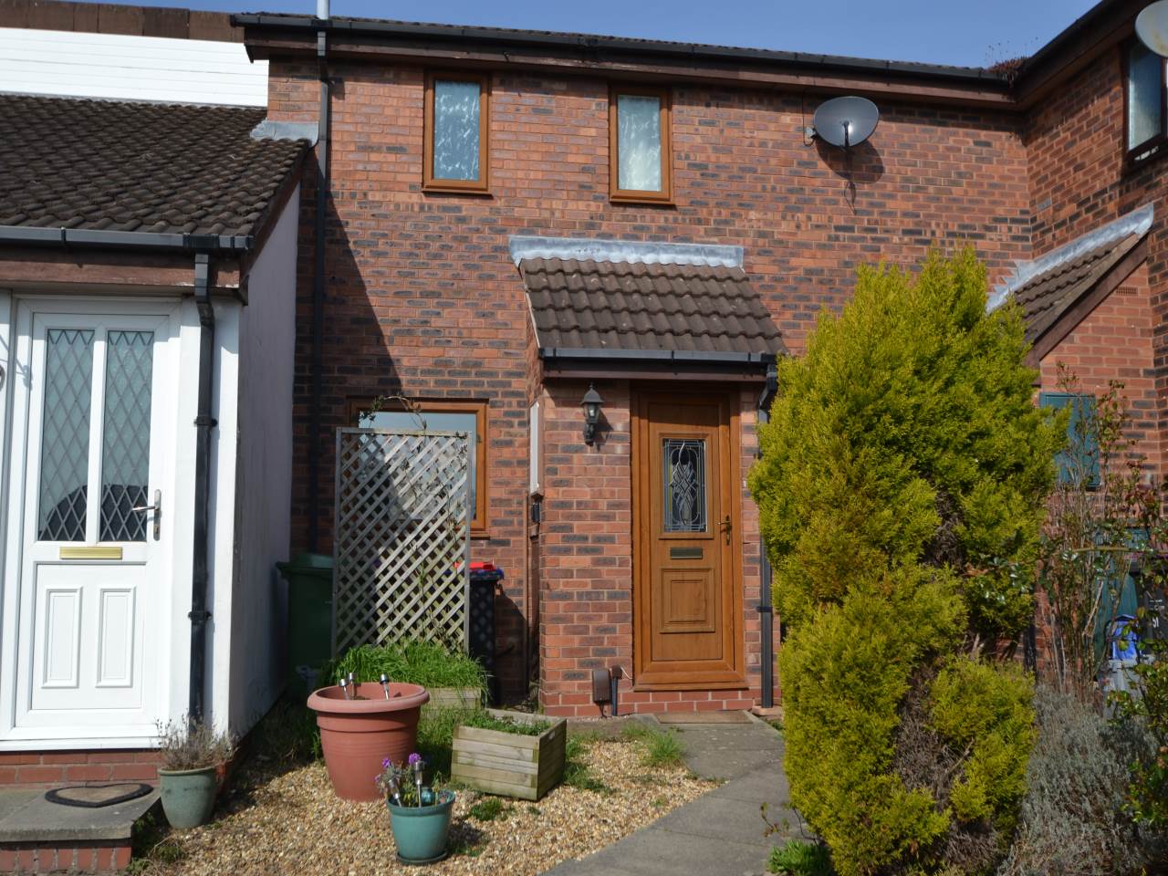 House Corbett Close in Dawley