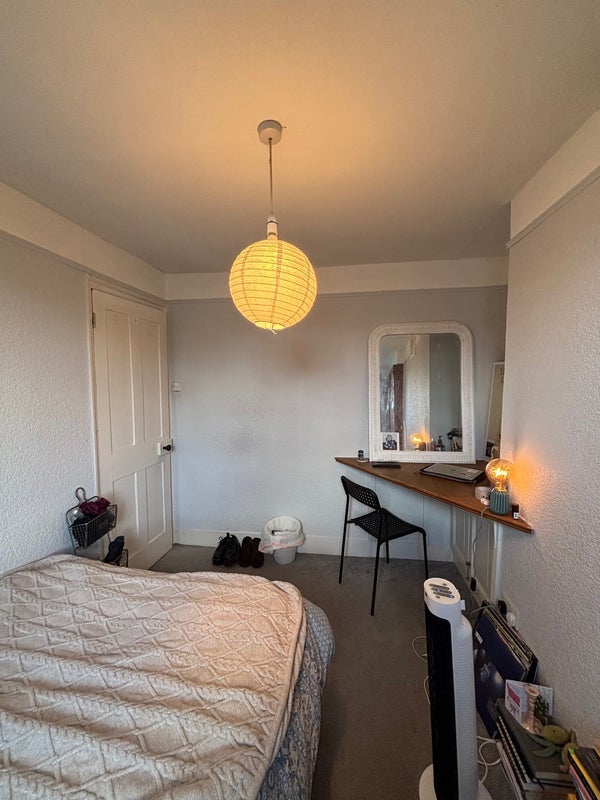 Room St Mary's Gardens in Greater London
