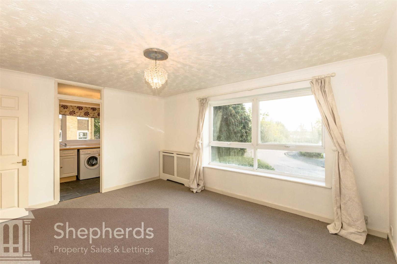 Flat Lampits in Hoddesdon